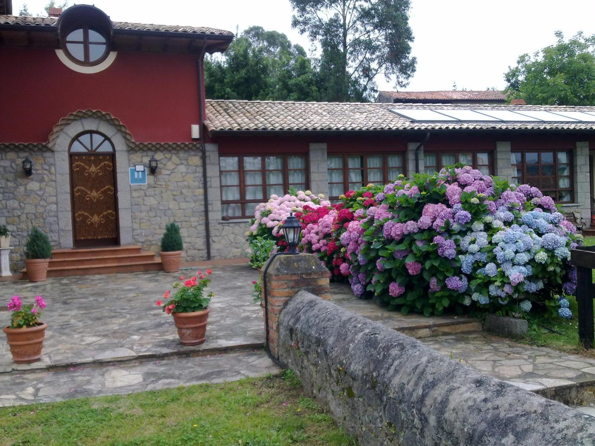 Hotel Rural Ovio Nueva De Llanes Exteriér fotografie